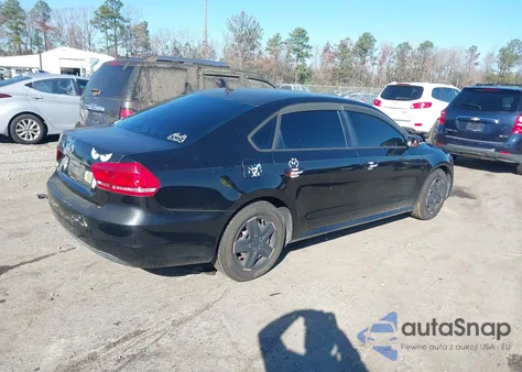 2014 Volkswagen Passat 2.5L S из США, поврежденный, VIN 1VWAP7A38EC010196